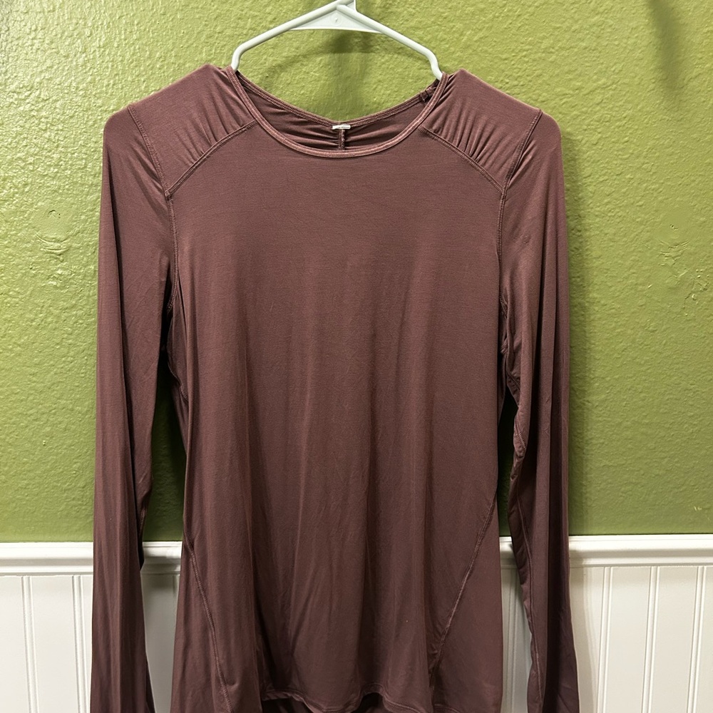 Lulu Lemon Women's Purple Long Sleeve Top